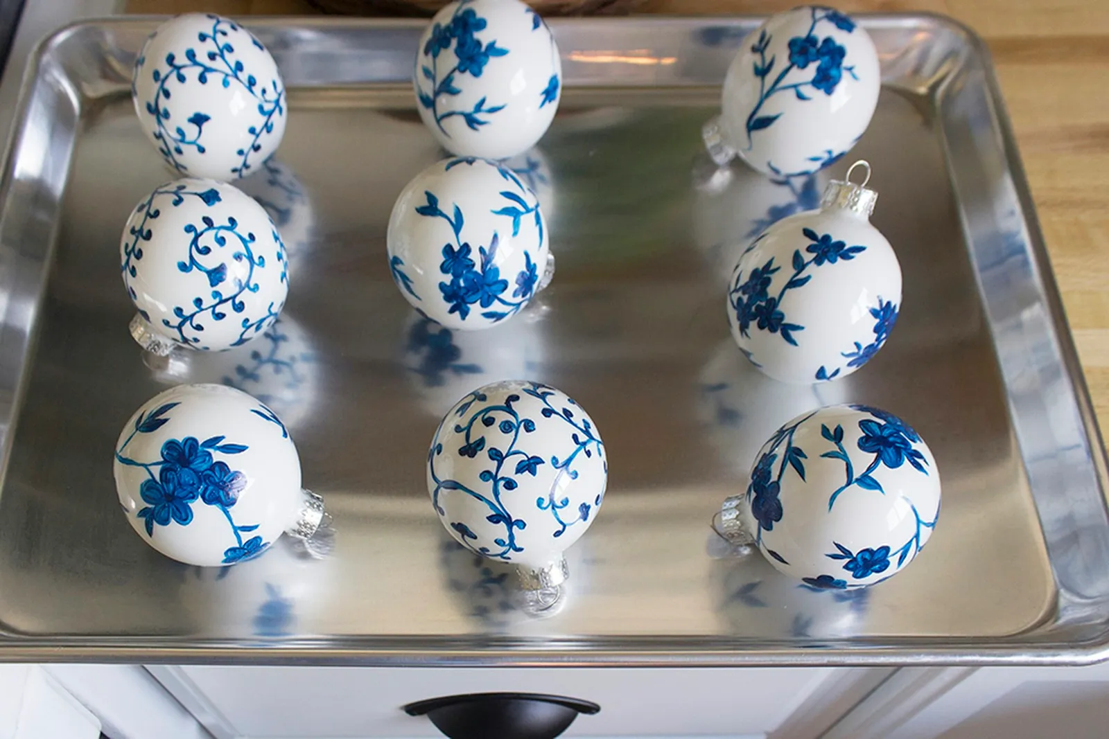 Baking ornaments for 30 minutes.