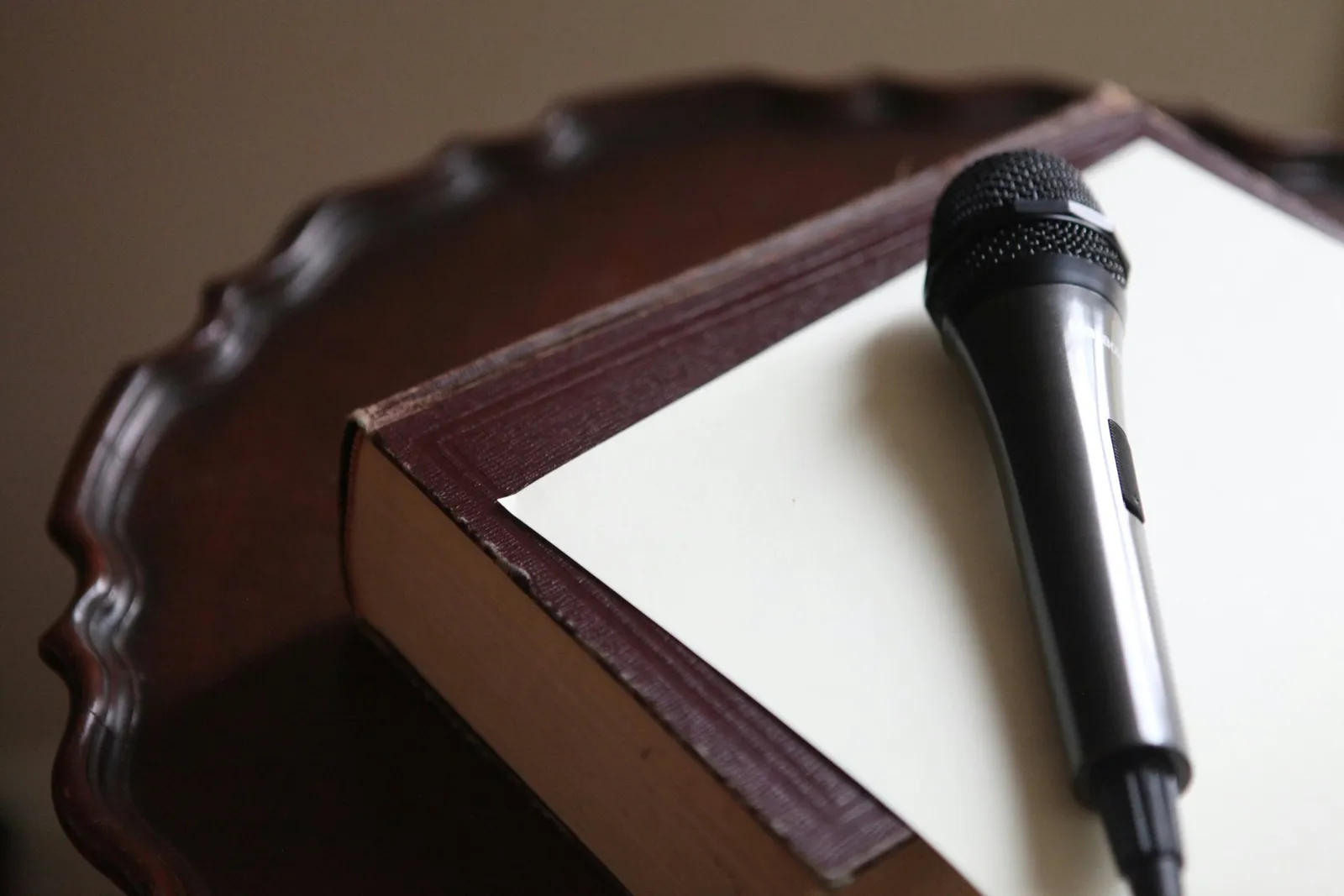 A Guide to Crafting a Memorable 50th Birthday Speech