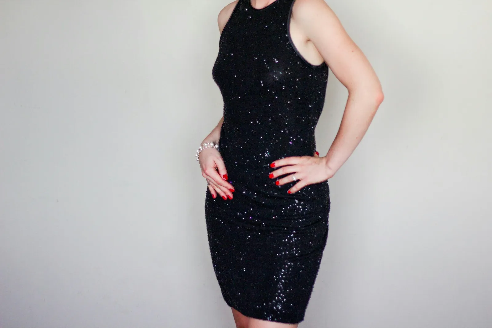 Vegas Party Fashion: A Guide to Channeling the Casino Glamour