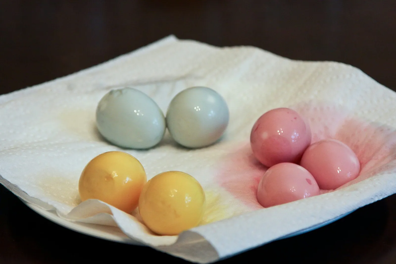 A Guide to Coloring the Interior of Hard-Boiled Eggs