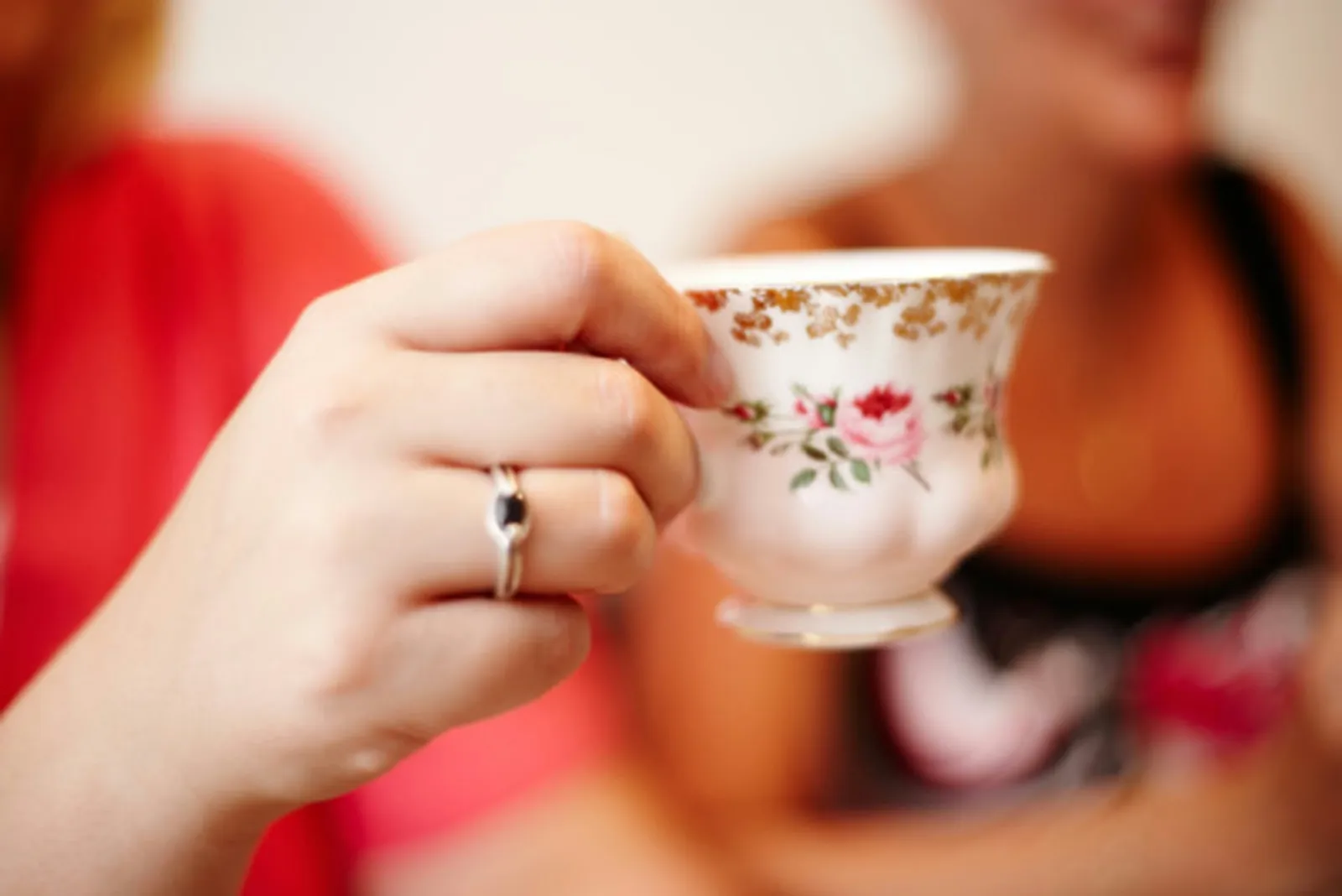 Include a delicate porcelain tea or coffee cup with your gift of coffee and tea samplers.