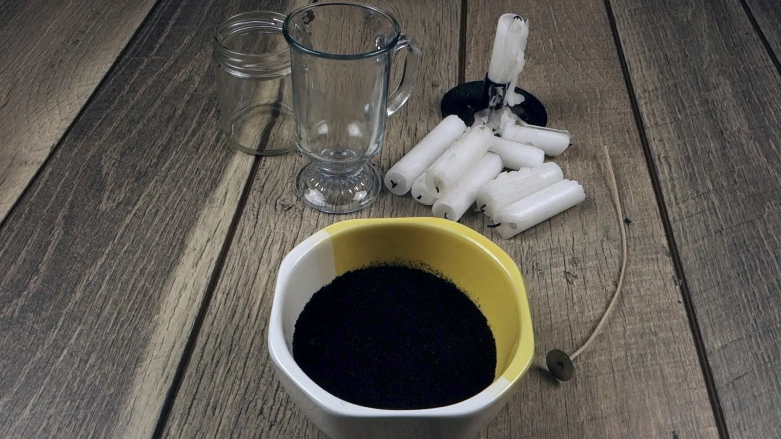 DIY Coffee-Scented Candles from Leftover Wax