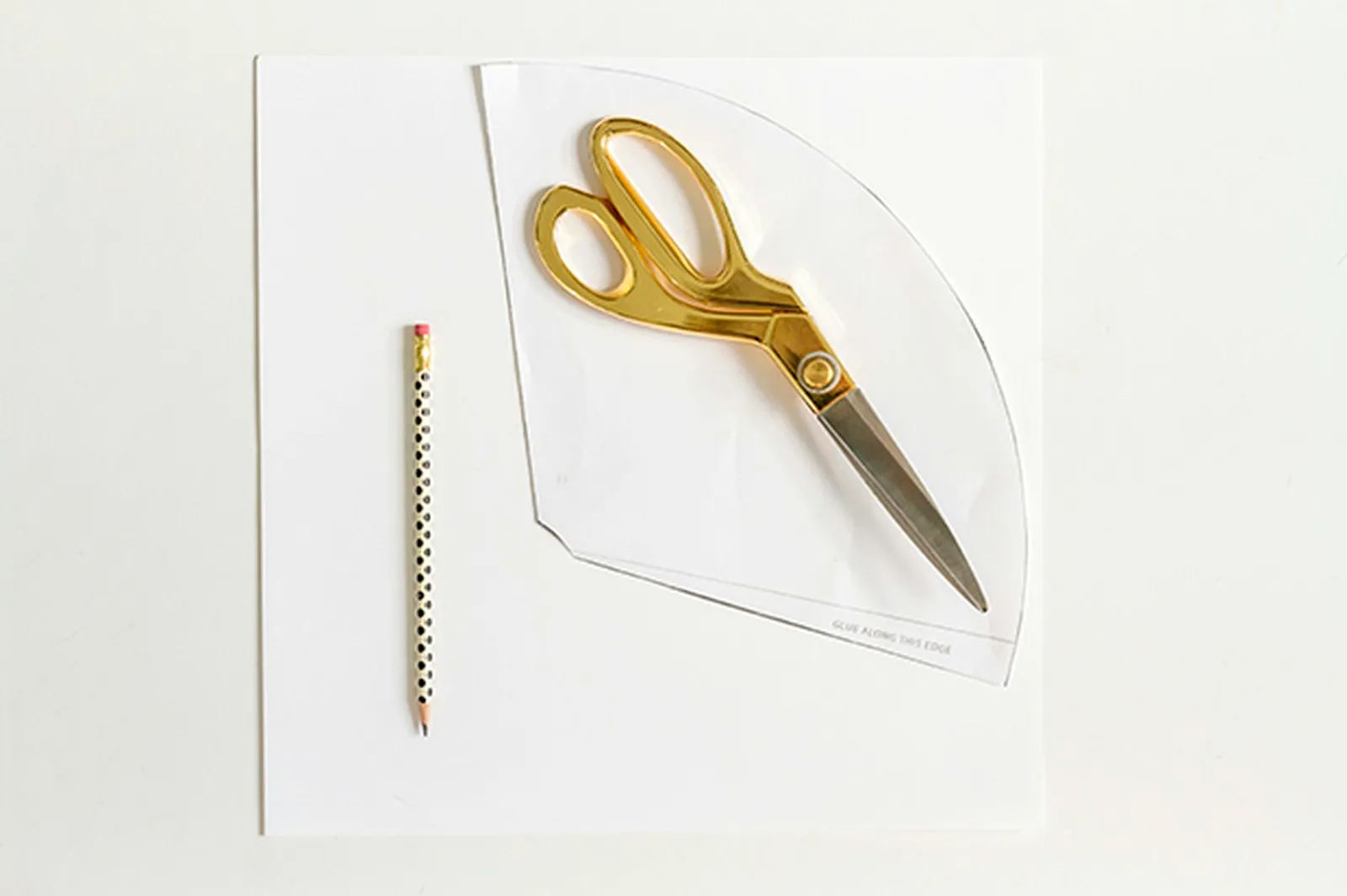 Print the template, trace it on paper and cut it out.