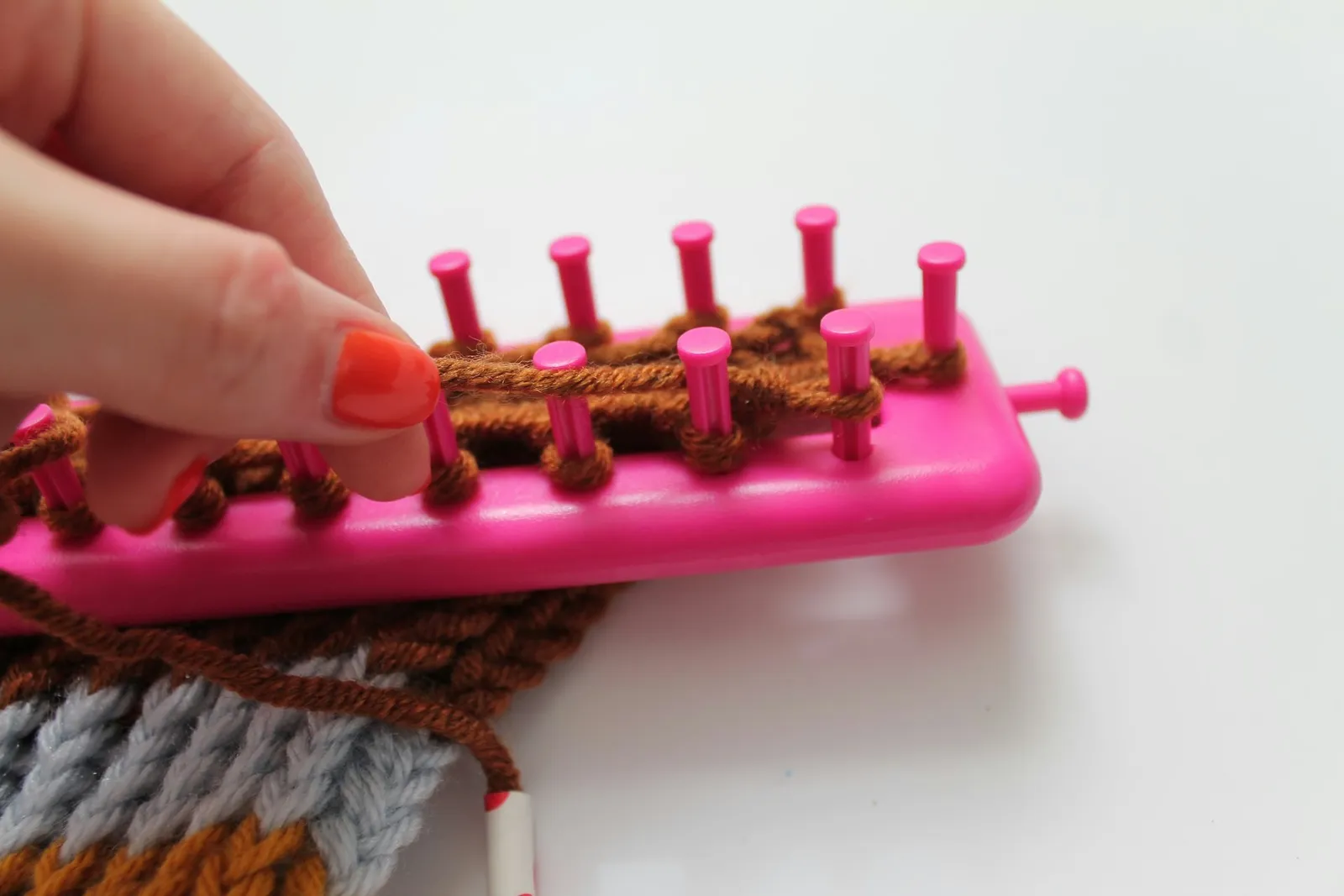 Binding off of the loom.