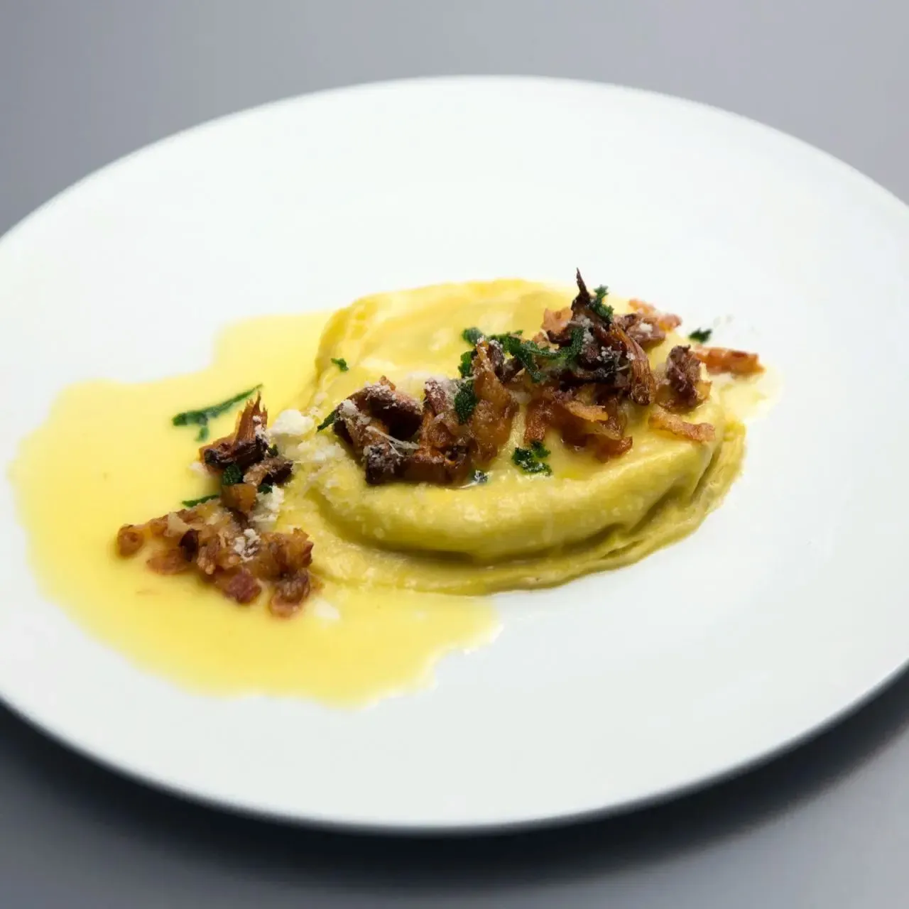 Raviolo al Uovo