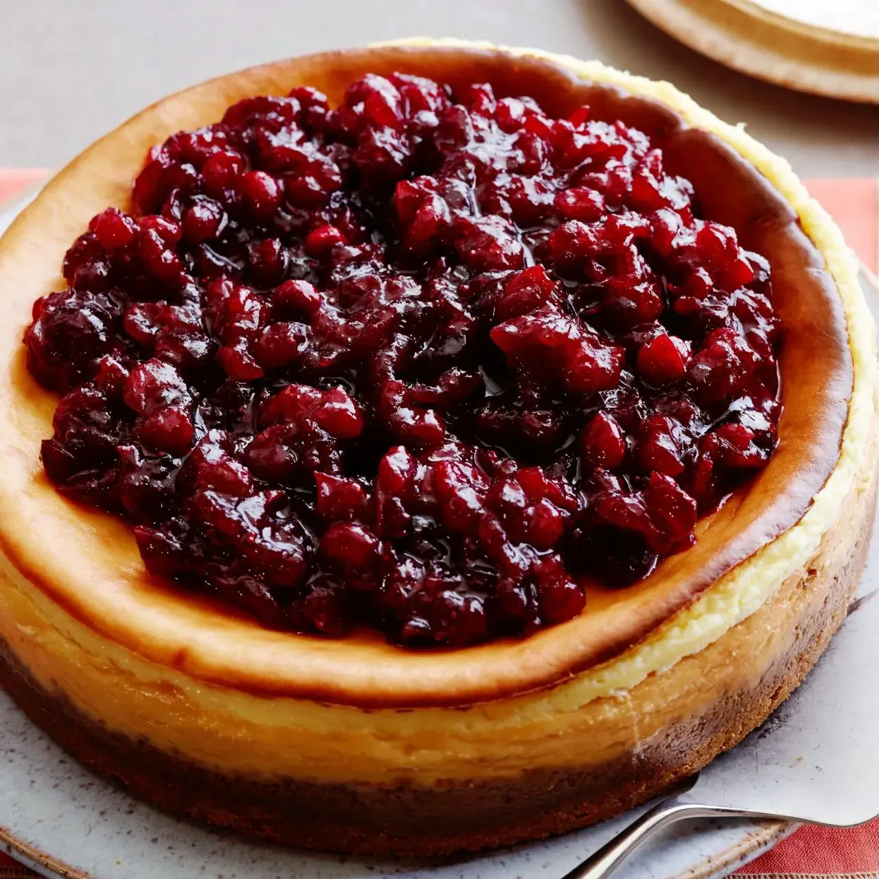 Creamy Cheesecake with Cranberry Compote