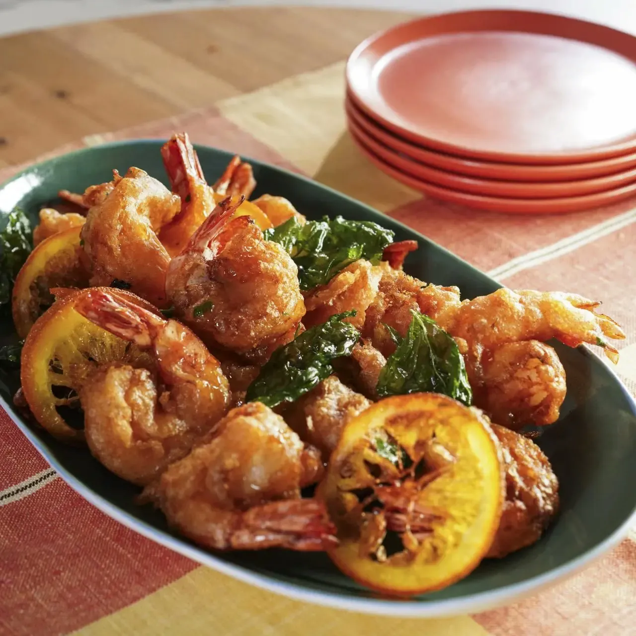 Fried Shrimp with Orange Slices and Basil